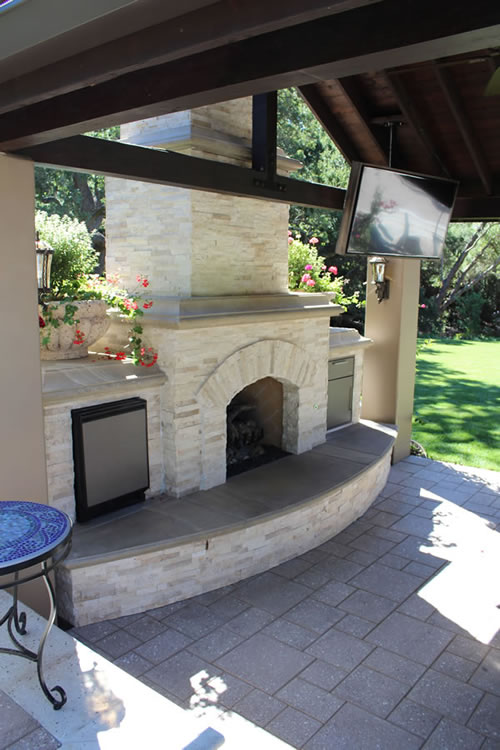 © Scott Cohen - Outdoor Fireplaces and Fire Pits