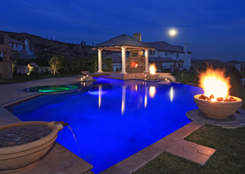 © Scott Cohen - Outdoor Fireplaces and Fire Pits