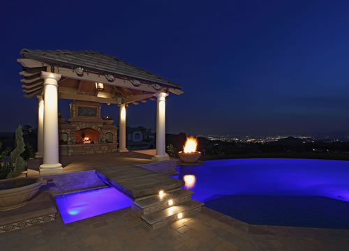 © Scott Cohen - Outdoor Fireplaces and Fire Pits